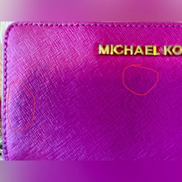 Michael Kors wallet - Picture 4 of 4